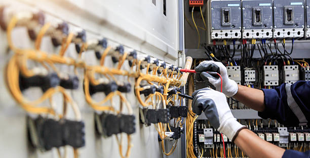 Professional Electrician technician working in Laflin, PA